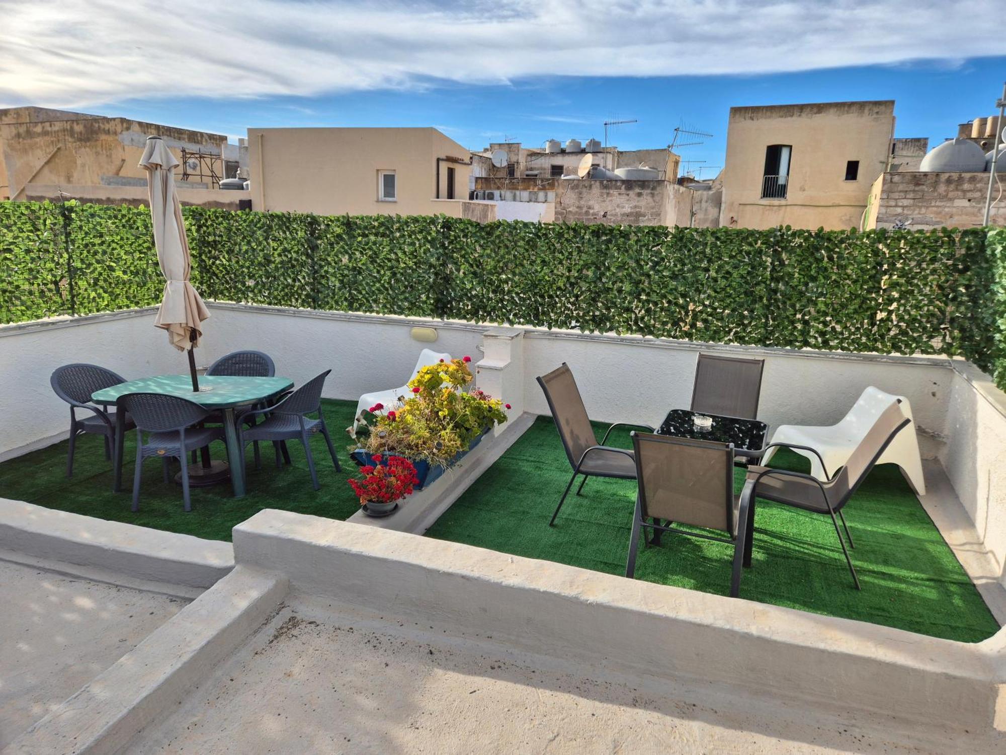 Casette Di Alex Con Terrazza Trapani Exterior foto